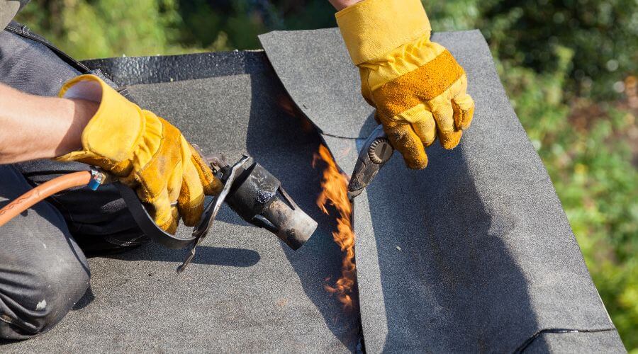 Expert Emergency Roof Repairs services in East Longmeadow, MA
